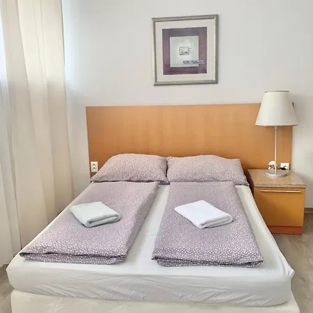 Dudok House شقة فندقية زيلينا